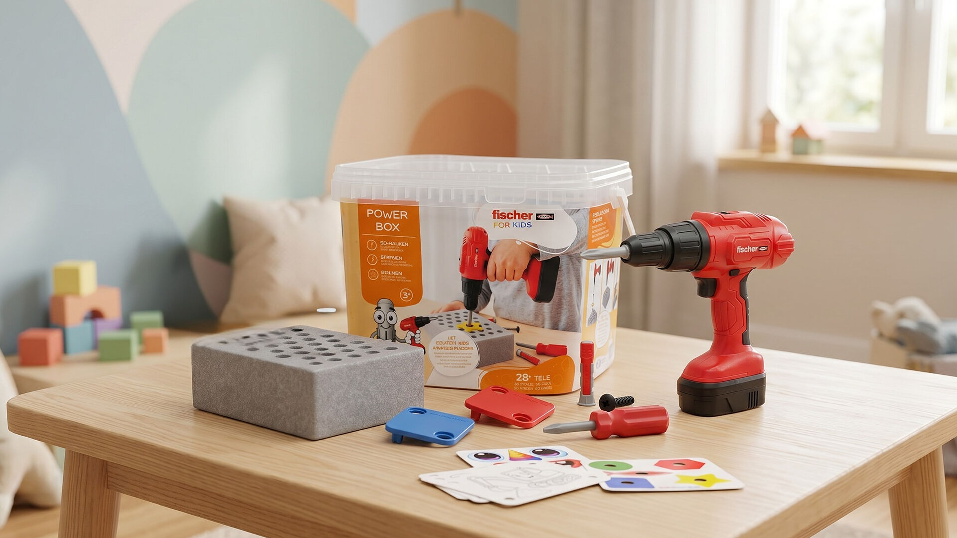 Building and playing fun with the construction toys from